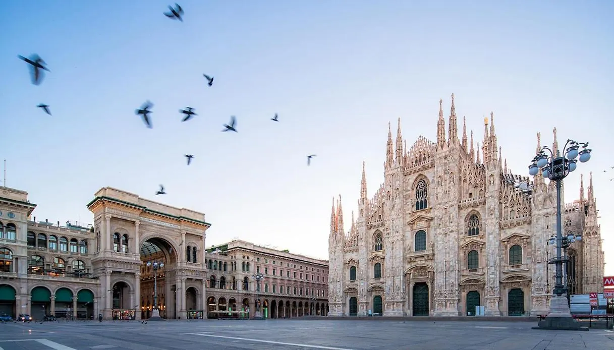 Maison Sion Milan 0*,  Italy